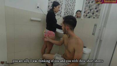 Giving Him A Good Blowjob In The Bathroom Until He Gets In My Mouth Cum In My Mouth - Porn In Spanish - hotmovs.com - Spain