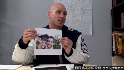 Johnny Sins - Lela Star - Lela Star & Johnny Sins team up to get a hot and heavy brazzers school day with curvy mom and huge tits - sexu.com