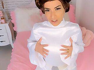 Star Wars - Princess Leia From Star Wars Cosplay Jerk Off Instructions - theyarehuge.com