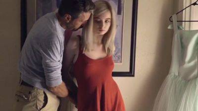 Stepfather Didnt Resist, He Fucked His Cute Stepdaughter And Came Inside Her - hclips.com