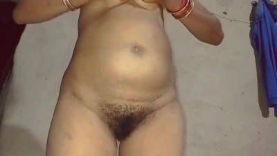 Hot Indian Wife And Husband Sex Doggy Style Sex - hclips.com - India
