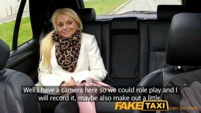 Busty blonde seduced by taxi driver in POV car sex video - sexu.com - Czech Republic