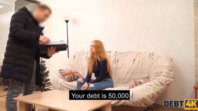 Naive chick goes wild with debt collector in HD video - sexu.com - Russia