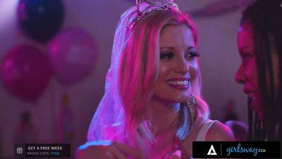 Charlotte Stokely - Jade Baker & Charlotte Stokely: Hungry Bride get wild with Bachelorette Party Stripper - sexu.com - Portugal