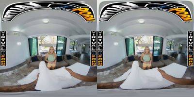 Jay Bangher - Khloe Kapri - Khloe Kapri's sensual 3D VR Massage & fuck with Jay Bangher & Bvr18545 - sexu.com