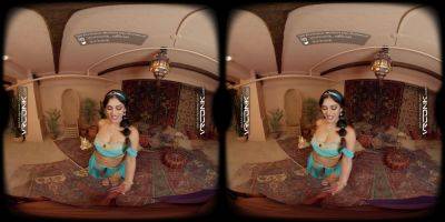 VR Conk Jasmine & Aladdin Porn Parody With The Hot - Sophia Leone In VR Porn - txxx.com