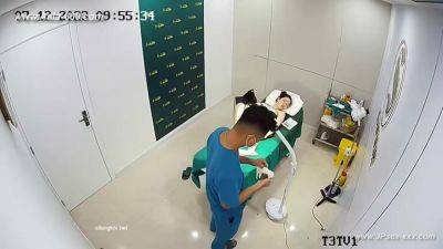 Peeping Hospital patient.24 - hclips.com - China