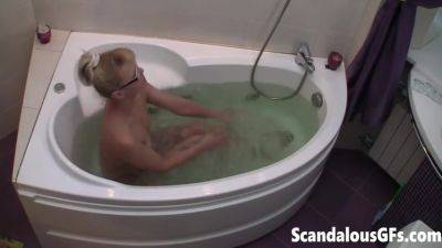 Mary Shower And Bathtub Nude - hclips.com