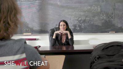 Jamie Michelle - Jamie Michelle's hot lesson: Don't fuck your pervy student like a dirty milf - sexu.com