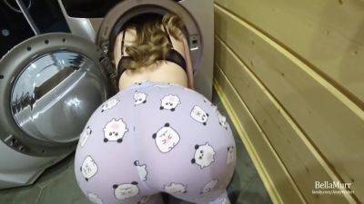 Anny Walker In Sexy Babe Stuck In The Washing Machine And Fucked - upornia.com